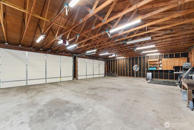 5305 64th St W, University Place, WA 98466