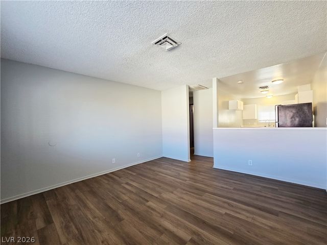 1617 Cordoba Lane D, Las Vegas, NV 89108