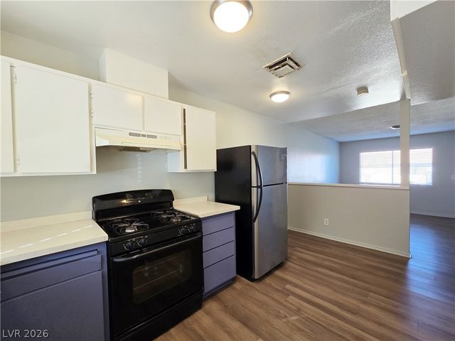 1617 Cordoba Lane D, Las Vegas, NV 89108