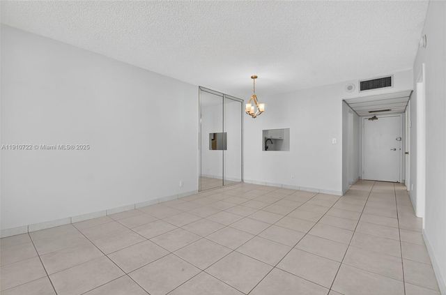 336 N Birch Rd 12B, Fort Lauderdale, FL 33304