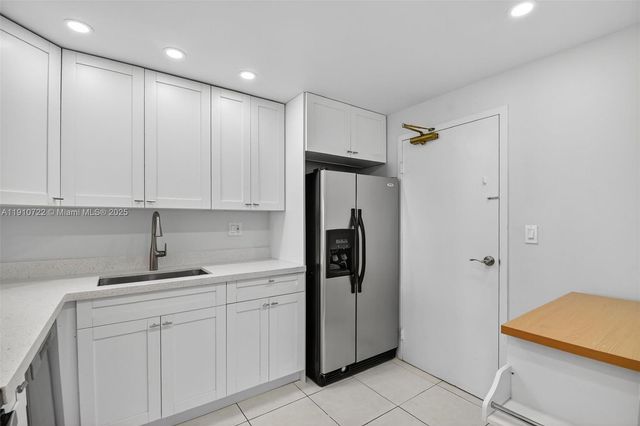 336 N Birch Rd 12B, Fort Lauderdale, FL 33304