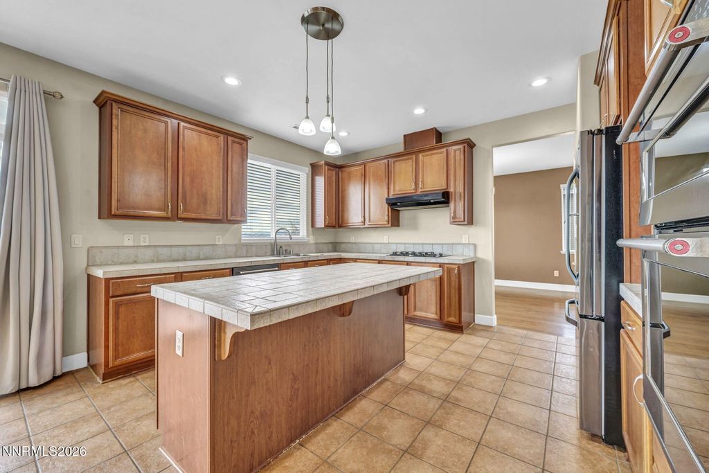 Image 18 of property listing at 4292 Desert Highlands Drive, Sparks, NV 89436