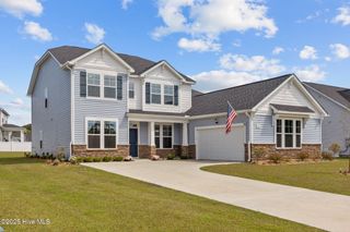 260 E Red Head Circle, Sneads Ferry, NC 28460