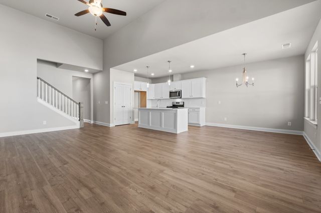 3076 Mallard Drive, Lebanon, TN 37090