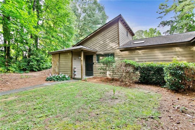 830 Bonnie Glen SE Drive, Marietta, GA 30067
