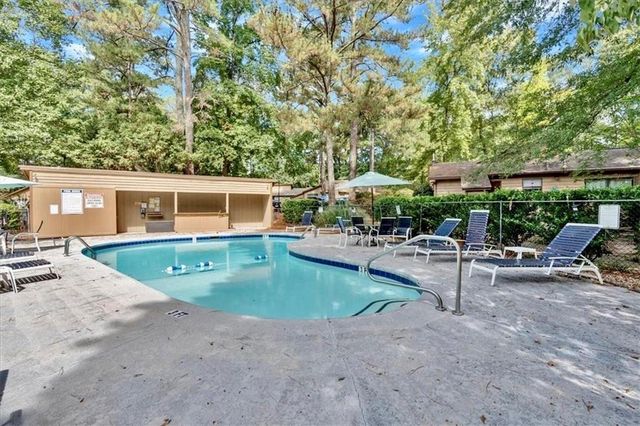 830 Bonnie Glen SE Drive, Marietta, GA 30067