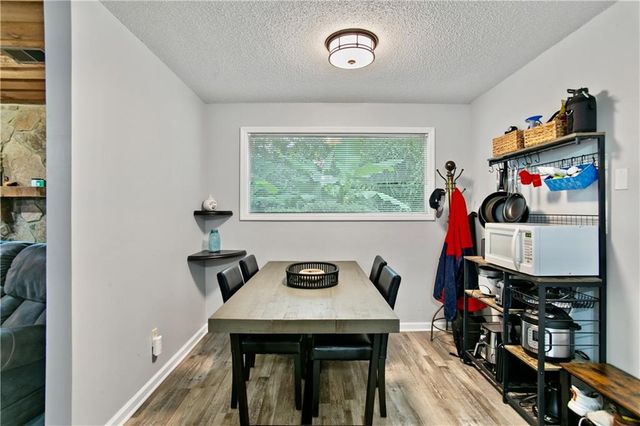 830 Bonnie Glen SE Drive, Marietta, GA 30067