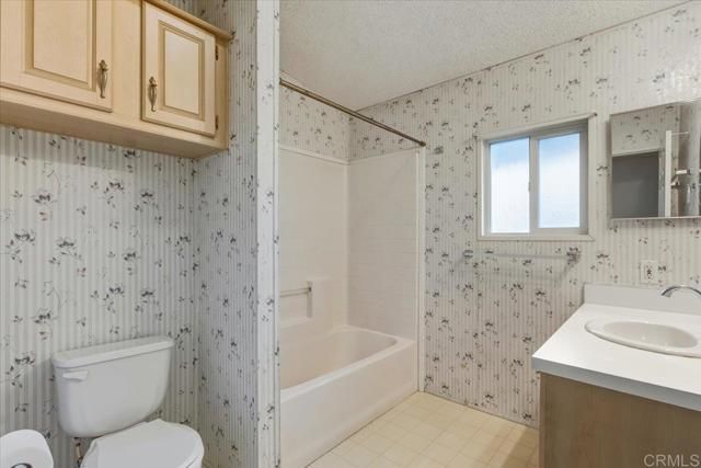 12250 Vista Del Cajon Road SPC 8, El Cajon, CA 92021