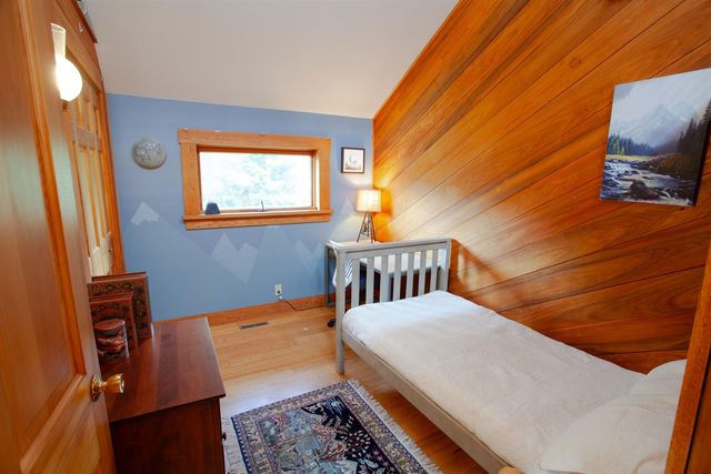 60 North Wakefield Road, Wolfeboro, NH 03894