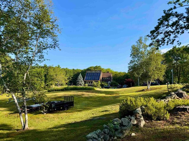 60 North Wakefield Road, Wolfeboro, NH 03894