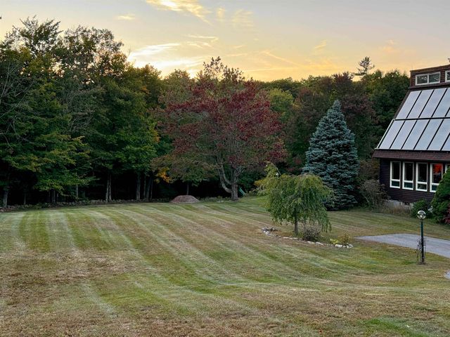 60 North Wakefield Road, Wolfeboro, NH 03894