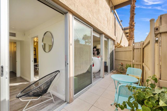 1111 E Palm Canyon Drive 122, Palm Springs, CA 92264