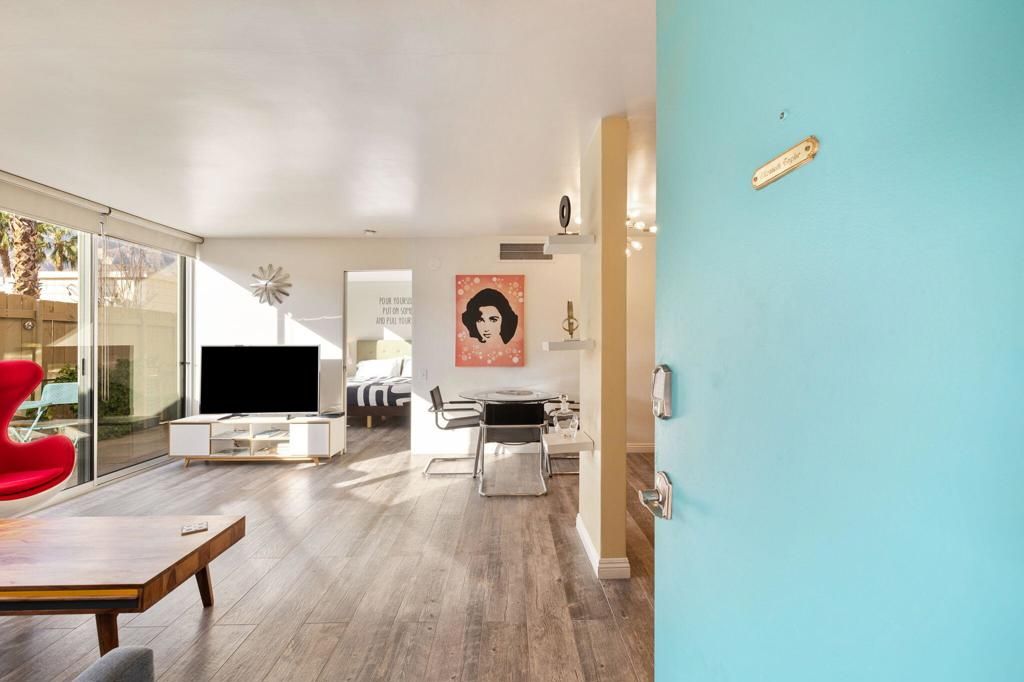 1111 E Palm Canyon Drive 122, Palm Springs, CA 92264