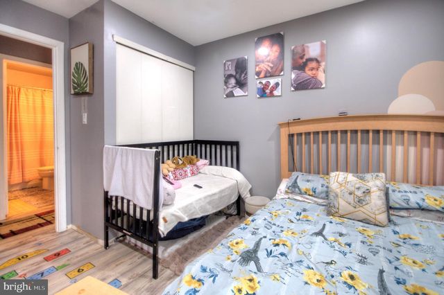 881B SCOTSWOOD CT, Mount Laurel, NJ 08054