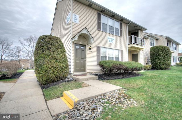 881B SCOTSWOOD CT, Mount Laurel, NJ 08054