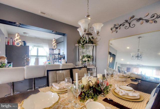 881B SCOTSWOOD CT, Mount Laurel, NJ 08054