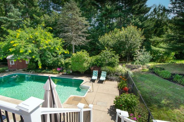 263 Edgewater Drive, Pembroke, MA 02359