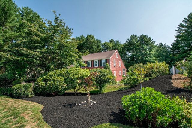 263 Edgewater Drive, Pembroke, MA 02359