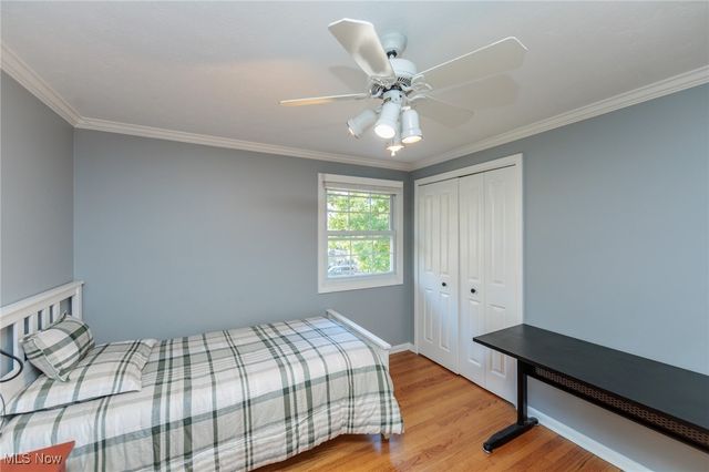 30334 Manhasset Drive, Bay Village, OH 44140