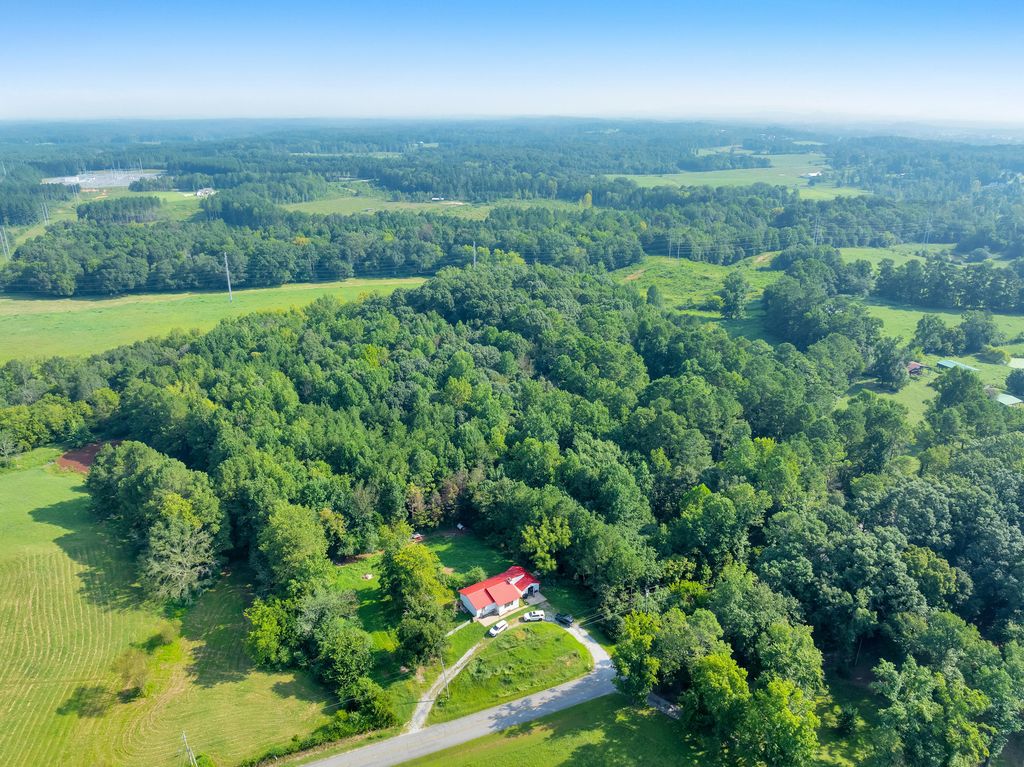 5111 Mark Brown Road NE, Dalton, GA 30721