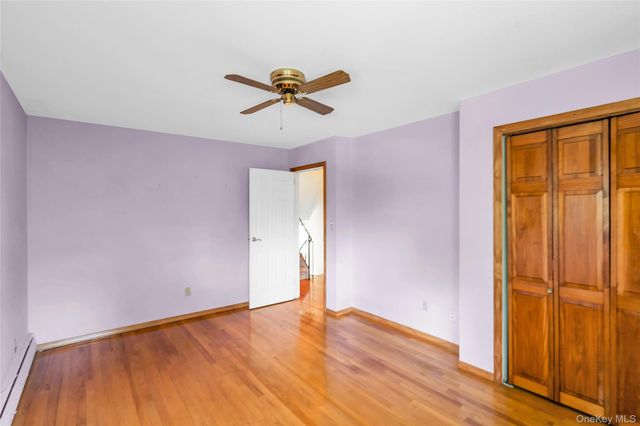 4 Crabapple Lane, Commack, NY 11725