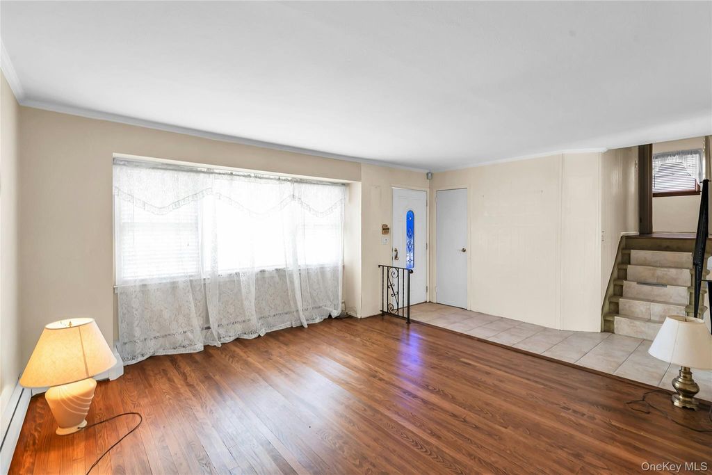 4 Crabapple Lane, Commack, NY 11725 — photo 3