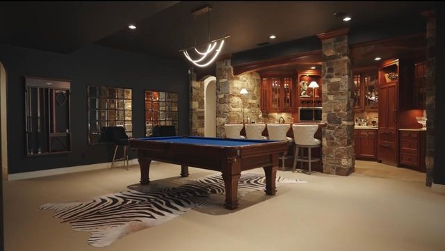 7317 Auto Club Road, Bloomington, MN 55438