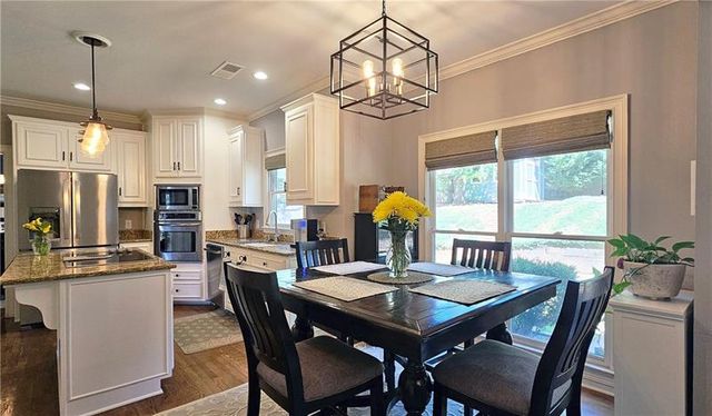 2227 Austin Lake SE Drive, Smyrna, GA 30082