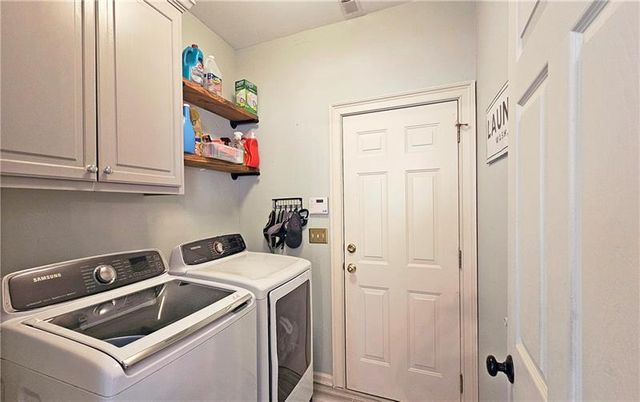 2227 Austin Lake SE Drive, Smyrna, GA 30082