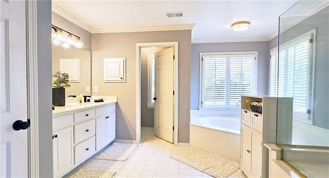 2227 Austin Lake SE Drive, Smyrna, GA 30082