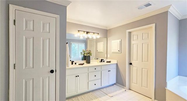 2227 Austin Lake SE Drive, Smyrna, GA 30082