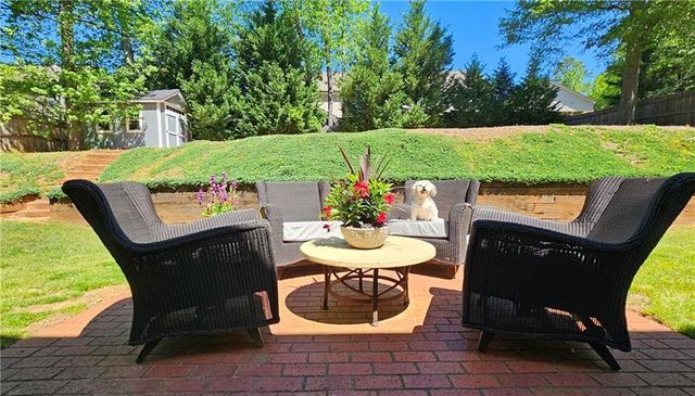 2227 Austin Lake SE Drive, Smyrna, GA 30082