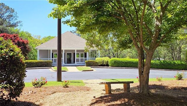 2227 Austin Lake SE Drive, Smyrna, GA 30082