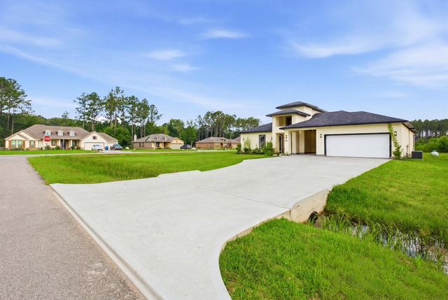 304 Road 6614, Dayton, TX 77535