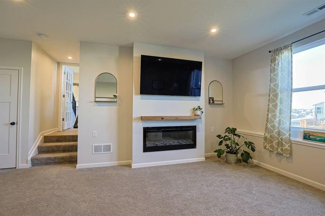 746 Bluestem Ridge Drive, Alexandria, KY 41001