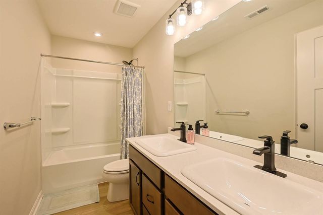 746 Bluestem Ridge Drive, Alexandria, KY 41001