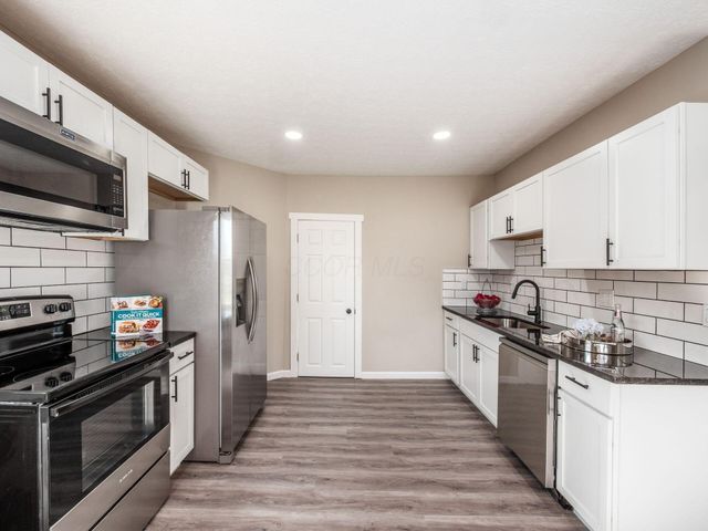 3543 Cleveland Avenue, Grove City, OH 43123