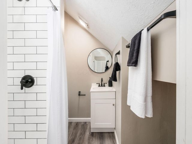 3543 Cleveland Avenue, Grove City, OH 43123