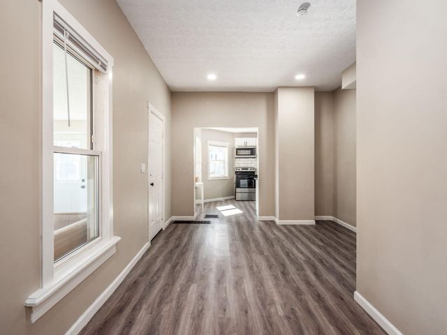 3543 Cleveland Avenue, Grove City, OH 43123