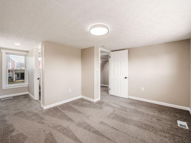 3543 Cleveland Avenue, Grove City, OH 43123