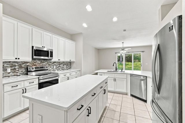 1815 WINN ARTHUR, Valrico, FL 33594