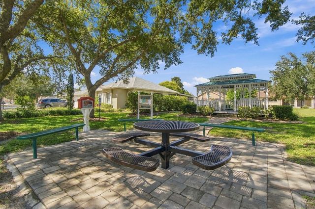 1815 WINN ARTHUR, Valrico, FL 33594