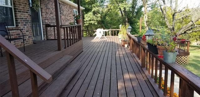 101 Campbell Road, Fayetteville, AR 72701