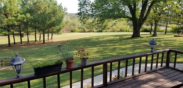 101 Campbell Road, Fayetteville, AR 72701
