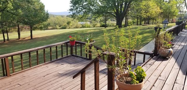101 Campbell Road, Fayetteville, AR 72701