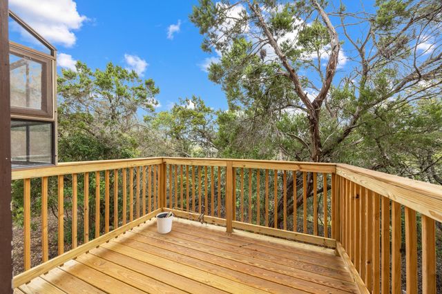 6904 Rifle BND A, Austin, TX 78736