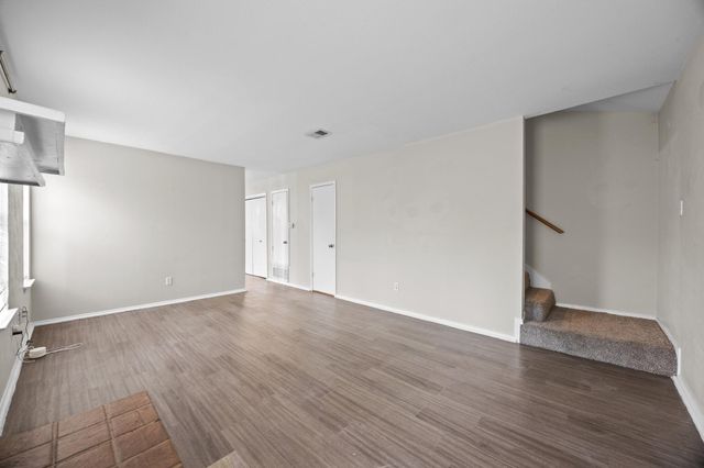 6904 Rifle BND A, Austin, TX 78736