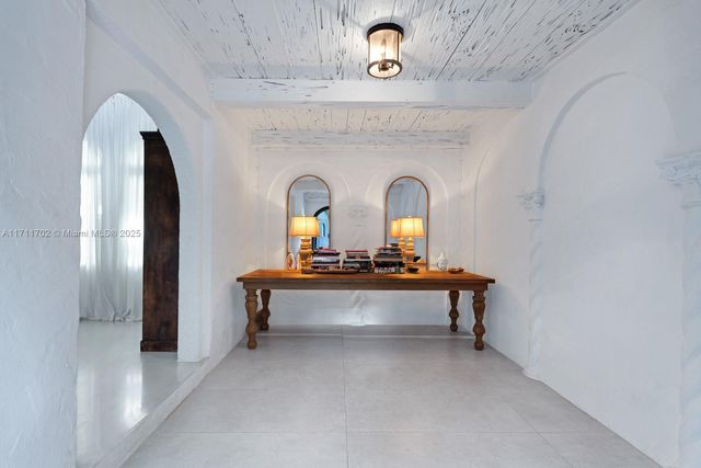 2974 old Alton Rd, Miami Beach, FL 33140