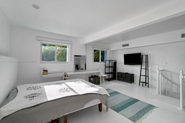 2974 old Alton Rd, Miami Beach, FL 33140