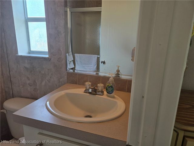1017 W Virginia Drive, Sebring, FL 33870